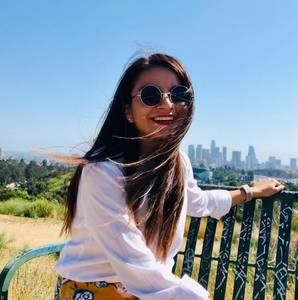 Meet your Posher, Azucena